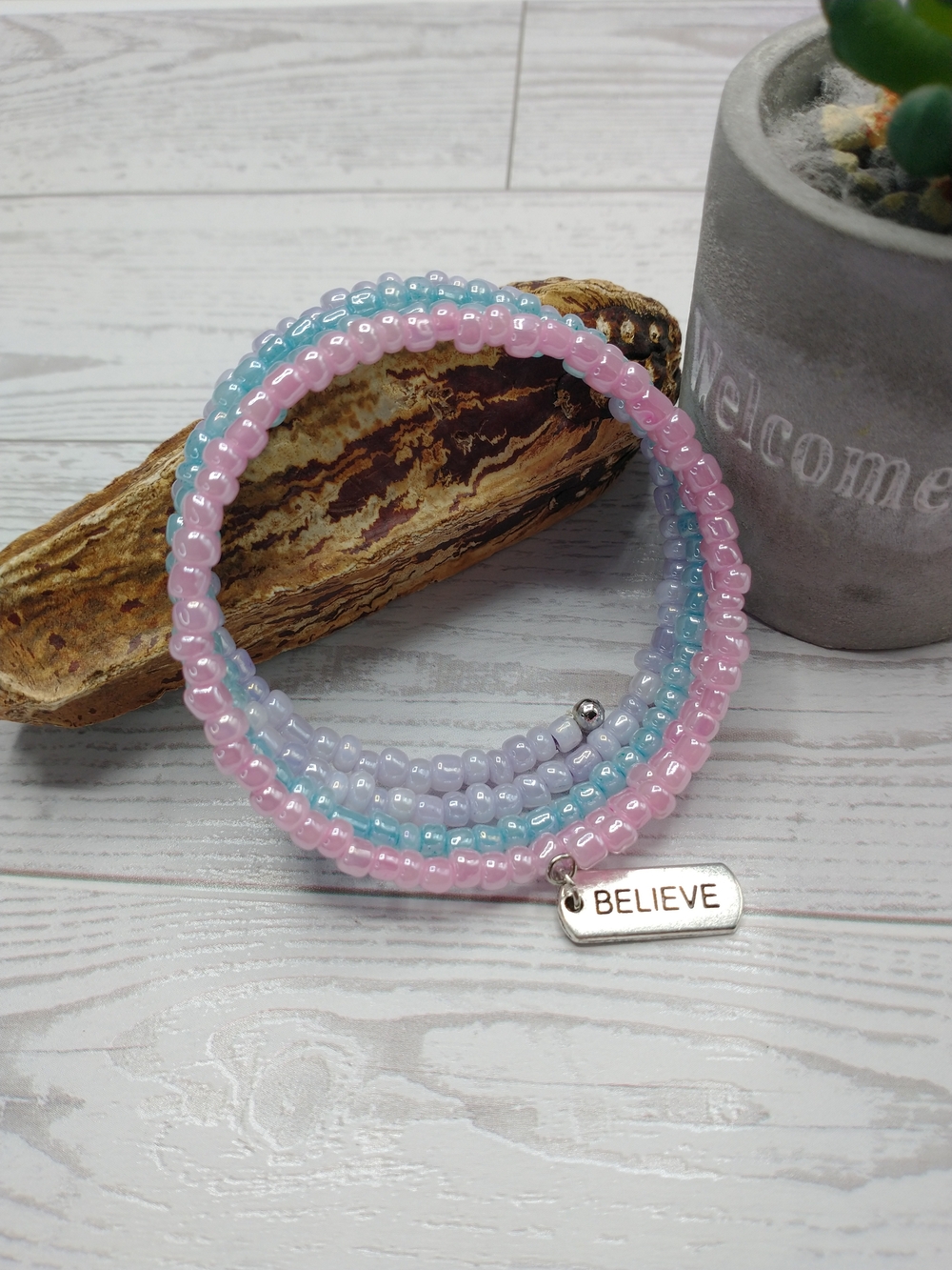 New Hand Crafted Memory Wire Beaded Bracelet,"Believe" Charm